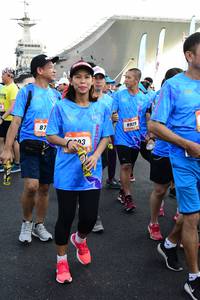 BIB: 
                            <button type="button" onclick="openModal(3352970)" class="btn btn-primary btn-sm float-right btn-popup" data-toggle="modal" data-target=".modal-high-quality">
                        <i class="fas fa-shopping-cart"></i> Add to Cart
                    </button>
                                            <button type="button" onclick="isThisMe(3352970, true)" class="btn btn-success btn-sm float-right btn-popup btn-isme hidden" data-toggle="tooltip" data-placement="bottom" title="นี่คือรูปของคุณใช่ไหม คลิกที่นี่เพื่อเอาเข้าอัลบั้ม">
                        <i class="fas fa-plus"></i> Add to album
                    </button>
                    <button type="button" onclick="isThisMe(3352970, false)" class="btn btn-warning btn-sm float-right btn-popup btn-isnotme hidden">
                        <i class="fas fa-ban"></i> Remove from album
                    </button>