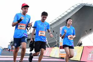 BIB: 8824, 8071
                            <button type="button" onclick="openModal(3380385)" class="btn btn-primary btn-sm float-right btn-popup" data-toggle="modal" data-target=".modal-high-quality">
                        <i class="fas fa-shopping-cart"></i> Add to Cart
                    </button>
                                            <button type="button" onclick="isThisMe(3380385, true)" class="btn btn-success btn-sm float-right btn-popup btn-isme hidden" data-toggle="tooltip" data-placement="bottom" title="นี่คือรูปของคุณใช่ไหม คลิกที่นี่เพื่อเอาเข้าอัลบั้ม">
                        <i class="fas fa-plus"></i> Add to album
                    </button>
                    <button type="button" onclick="isThisMe(3380385, false)" class="btn btn-warning btn-sm float-right btn-popup btn-isnotme hidden">
                        <i class="fas fa-ban"></i> Remove from album
                    </button>