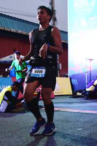 BIB: 6006
                            <button type="button" onclick="openModal(3515621)" class="btn btn-primary btn-sm float-right btn-popup" data-toggle="modal" data-target=".modal-high-quality">
                        <i class="fas fa-shopping-cart"></i> Add to Cart
                    </button>
                                            <button type="button" onclick="isThisMe(3515621, true)" class="btn btn-success btn-sm float-right btn-popup btn-isme hidden" data-toggle="tooltip" data-placement="bottom" title="นี่คือรูปของคุณใช่ไหม คลิกที่นี่เพื่อเอาเข้าอัลบั้ม">
                        <i class="fas fa-plus"></i> Add to album
                    </button>
                    <button type="button" onclick="isThisMe(3515621, false)" class="btn btn-warning btn-sm float-right btn-popup btn-isnotme hidden">
                        <i class="fas fa-ban"></i> Remove from album
                    </button>