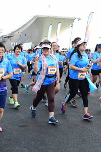 BIB: 9313, 8038, 803
                            <button type="button" onclick="openModal(3352565)" class="btn btn-primary btn-sm float-right btn-popup" data-toggle="modal" data-target=".modal-high-quality">
                        <i class="fas fa-shopping-cart"></i> Add to Cart
                    </button>
                                            <button type="button" onclick="isThisMe(3352565, true)" class="btn btn-success btn-sm float-right btn-popup btn-isme hidden" data-toggle="tooltip" data-placement="bottom" title="นี่คือรูปของคุณใช่ไหม คลิกที่นี่เพื่อเอาเข้าอัลบั้ม">
                        <i class="fas fa-plus"></i> Add to album
                    </button>
                    <button type="button" onclick="isThisMe(3352565, false)" class="btn btn-warning btn-sm float-right btn-popup btn-isnotme hidden">
                        <i class="fas fa-ban"></i> Remove from album
                    </button>