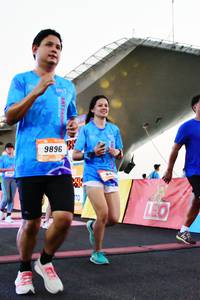 BIB: 9896
                            <button type="button" onclick="openModal(3513402)" class="btn btn-primary btn-sm float-right btn-popup" data-toggle="modal" data-target=".modal-high-quality">
                        <i class="fas fa-shopping-cart"></i> Add to Cart
                    </button>
                                            <button type="button" onclick="isThisMe(3513402, true)" class="btn btn-success btn-sm float-right btn-popup btn-isme hidden" data-toggle="tooltip" data-placement="bottom" title="นี่คือรูปของคุณใช่ไหม คลิกที่นี่เพื่อเอาเข้าอัลบั้ม">
                        <i class="fas fa-plus"></i> Add to album
                    </button>
                    <button type="button" onclick="isThisMe(3513402, false)" class="btn btn-warning btn-sm float-right btn-popup btn-isnotme hidden">
                        <i class="fas fa-ban"></i> Remove from album
                    </button>