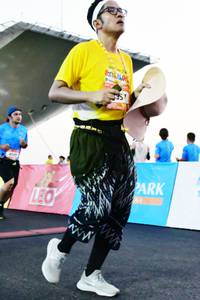 BIB: 
                            <button type="button" onclick="openModal(3465035)" class="btn btn-primary btn-sm float-right btn-popup" data-toggle="modal" data-target=".modal-high-quality">
                        <i class="fas fa-shopping-cart"></i> Add to Cart
                    </button>
                                            <button type="button" onclick="isThisMe(3465035, true)" class="btn btn-success btn-sm float-right btn-popup btn-isme hidden" data-toggle="tooltip" data-placement="bottom" title="นี่คือรูปของคุณใช่ไหม คลิกที่นี่เพื่อเอาเข้าอัลบั้ม">
                        <i class="fas fa-plus"></i> Add to album
                    </button>
                    <button type="button" onclick="isThisMe(3465035, false)" class="btn btn-warning btn-sm float-right btn-popup btn-isnotme hidden">
                        <i class="fas fa-ban"></i> Remove from album
                    </button>