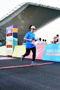 BIB: 945
                            <button type="button" onclick="openModal(3513381)" class="btn btn-primary btn-sm float-right btn-popup" data-toggle="modal" data-target=".modal-high-quality">
                        <i class="fas fa-shopping-cart"></i> Add to Cart
                    </button>
                                            <button type="button" onclick="isThisMe(3513381, true)" class="btn btn-success btn-sm float-right btn-popup btn-isme hidden" data-toggle="tooltip" data-placement="bottom" title="นี่คือรูปของคุณใช่ไหม คลิกที่นี่เพื่อเอาเข้าอัลบั้ม">
                        <i class="fas fa-plus"></i> Add to album
                    </button>
                    <button type="button" onclick="isThisMe(3513381, false)" class="btn btn-warning btn-sm float-right btn-popup btn-isnotme hidden">
                        <i class="fas fa-ban"></i> Remove from album
                    </button>