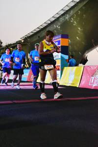 BIB: 
                            <button type="button" onclick="openModal(3515568)" class="btn btn-primary btn-sm float-right btn-popup" data-toggle="modal" data-target=".modal-high-quality">
                        <i class="fas fa-shopping-cart"></i> Add to Cart
                    </button>
                                            <button type="button" onclick="isThisMe(3515568, true)" class="btn btn-success btn-sm float-right btn-popup btn-isme hidden" data-toggle="tooltip" data-placement="bottom" title="นี่คือรูปของคุณใช่ไหม คลิกที่นี่เพื่อเอาเข้าอัลบั้ม">
                        <i class="fas fa-plus"></i> Add to album
                    </button>
                    <button type="button" onclick="isThisMe(3515568, false)" class="btn btn-warning btn-sm float-right btn-popup btn-isnotme hidden">
                        <i class="fas fa-ban"></i> Remove from album
                    </button>