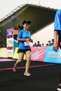 BIB: 9197
                            <button type="button" onclick="openModal(3515482)" class="btn btn-primary btn-sm float-right btn-popup" data-toggle="modal" data-target=".modal-high-quality">
                        <i class="fas fa-shopping-cart"></i> Add to Cart
                    </button>
                                            <button type="button" onclick="isThisMe(3515482, true)" class="btn btn-success btn-sm float-right btn-popup btn-isme hidden" data-toggle="tooltip" data-placement="bottom" title="นี่คือรูปของคุณใช่ไหม คลิกที่นี่เพื่อเอาเข้าอัลบั้ม">
                        <i class="fas fa-plus"></i> Add to album
                    </button>
                    <button type="button" onclick="isThisMe(3515482, false)" class="btn btn-warning btn-sm float-right btn-popup btn-isnotme hidden">
                        <i class="fas fa-ban"></i> Remove from album
                    </button>