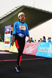 BIB: 8291
                            <button type="button" onclick="openModal(3515477)" class="btn btn-primary btn-sm float-right btn-popup" data-toggle="modal" data-target=".modal-high-quality">
                        <i class="fas fa-shopping-cart"></i> Add to Cart
                    </button>
                                            <button type="button" onclick="isThisMe(3515477, true)" class="btn btn-success btn-sm float-right btn-popup btn-isme hidden" data-toggle="tooltip" data-placement="bottom" title="นี่คือรูปของคุณใช่ไหม คลิกที่นี่เพื่อเอาเข้าอัลบั้ม">
                        <i class="fas fa-plus"></i> Add to album
                    </button>
                    <button type="button" onclick="isThisMe(3515477, false)" class="btn btn-warning btn-sm float-right btn-popup btn-isnotme hidden">
                        <i class="fas fa-ban"></i> Remove from album
                    </button>