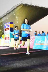 BIB: 8214
                            <button type="button" onclick="openModal(3454721)" class="btn btn-primary btn-sm float-right btn-popup" data-toggle="modal" data-target=".modal-high-quality">
                        <i class="fas fa-shopping-cart"></i> Add to Cart
                    </button>
                                            <button type="button" onclick="isThisMe(3454721, true)" class="btn btn-success btn-sm float-right btn-popup btn-isme hidden" data-toggle="tooltip" data-placement="bottom" title="นี่คือรูปของคุณใช่ไหม คลิกที่นี่เพื่อเอาเข้าอัลบั้ม">
                        <i class="fas fa-plus"></i> Add to album
                    </button>
                    <button type="button" onclick="isThisMe(3454721, false)" class="btn btn-warning btn-sm float-right btn-popup btn-isnotme hidden">
                        <i class="fas fa-ban"></i> Remove from album
                    </button>