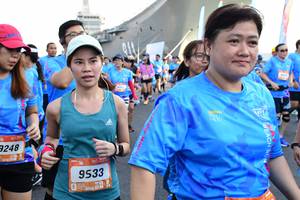 BIB: 9248, 9533
                            <button type="button" onclick="openModal(3352779)" class="btn btn-primary btn-sm float-right btn-popup" data-toggle="modal" data-target=".modal-high-quality">
                        <i class="fas fa-shopping-cart"></i> Add to Cart
                    </button>
                                            <button type="button" onclick="isThisMe(3352779, true)" class="btn btn-success btn-sm float-right btn-popup btn-isme hidden" data-toggle="tooltip" data-placement="bottom" title="นี่คือรูปของคุณใช่ไหม คลิกที่นี่เพื่อเอาเข้าอัลบั้ม">
                        <i class="fas fa-plus"></i> Add to album
                    </button>
                    <button type="button" onclick="isThisMe(3352779, false)" class="btn btn-warning btn-sm float-right btn-popup btn-isnotme hidden">
                        <i class="fas fa-ban"></i> Remove from album
                    </button>