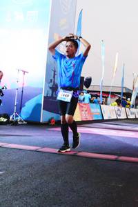 BIB: 449
                            <button type="button" onclick="openModal(3515434)" class="btn btn-primary btn-sm float-right btn-popup" data-toggle="modal" data-target=".modal-high-quality">
                        <i class="fas fa-shopping-cart"></i> Add to Cart
                    </button>
                                            <button type="button" onclick="isThisMe(3515434, true)" class="btn btn-success btn-sm float-right btn-popup btn-isme hidden" data-toggle="tooltip" data-placement="bottom" title="นี่คือรูปของคุณใช่ไหม คลิกที่นี่เพื่อเอาเข้าอัลบั้ม">
                        <i class="fas fa-plus"></i> Add to album
                    </button>
                    <button type="button" onclick="isThisMe(3515434, false)" class="btn btn-warning btn-sm float-right btn-popup btn-isnotme hidden">
                        <i class="fas fa-ban"></i> Remove from album
                    </button>