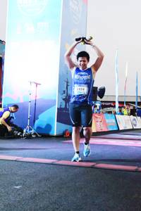 BIB: 5934
                            <button type="button" onclick="openModal(3515455)" class="btn btn-primary btn-sm float-right btn-popup" data-toggle="modal" data-target=".modal-high-quality">
                        <i class="fas fa-shopping-cart"></i> Add to Cart
                    </button>
                                            <button type="button" onclick="isThisMe(3515455, true)" class="btn btn-success btn-sm float-right btn-popup btn-isme hidden" data-toggle="tooltip" data-placement="bottom" title="นี่คือรูปของคุณใช่ไหม คลิกที่นี่เพื่อเอาเข้าอัลบั้ม">
                        <i class="fas fa-plus"></i> Add to album
                    </button>
                    <button type="button" onclick="isThisMe(3515455, false)" class="btn btn-warning btn-sm float-right btn-popup btn-isnotme hidden">
                        <i class="fas fa-ban"></i> Remove from album
                    </button>