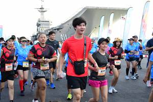 BIB: 347, 831
                            <button type="button" onclick="openModal(3352815)" class="btn btn-primary btn-sm float-right btn-popup" data-toggle="modal" data-target=".modal-high-quality">
                        <i class="fas fa-shopping-cart"></i> Add to Cart
                    </button>
                                            <button type="button" onclick="isThisMe(3352815, true)" class="btn btn-success btn-sm float-right btn-popup btn-isme hidden" data-toggle="tooltip" data-placement="bottom" title="นี่คือรูปของคุณใช่ไหม คลิกที่นี่เพื่อเอาเข้าอัลบั้ม">
                        <i class="fas fa-plus"></i> Add to album
                    </button>
                    <button type="button" onclick="isThisMe(3352815, false)" class="btn btn-warning btn-sm float-right btn-popup btn-isnotme hidden">
                        <i class="fas fa-ban"></i> Remove from album
                    </button>