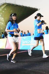 BIB: 8380
                            <button type="button" onclick="openModal(3454753)" class="btn btn-primary btn-sm float-right btn-popup" data-toggle="modal" data-target=".modal-high-quality">
                        <i class="fas fa-shopping-cart"></i> Add to Cart
                    </button>
                                            <button type="button" onclick="isThisMe(3454753, true)" class="btn btn-success btn-sm float-right btn-popup btn-isme hidden" data-toggle="tooltip" data-placement="bottom" title="นี่คือรูปของคุณใช่ไหม คลิกที่นี่เพื่อเอาเข้าอัลบั้ม">
                        <i class="fas fa-plus"></i> Add to album
                    </button>
                    <button type="button" onclick="isThisMe(3454753, false)" class="btn btn-warning btn-sm float-right btn-popup btn-isnotme hidden">
                        <i class="fas fa-ban"></i> Remove from album
                    </button>