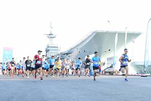 BIB: 
                            <button type="button" onclick="openModal(3344950)" class="btn btn-primary btn-sm float-right btn-popup" data-toggle="modal" data-target=".modal-high-quality">
                        <i class="fas fa-shopping-cart"></i> Add to Cart
                    </button>
                                            <button type="button" onclick="isThisMe(3344950, true)" class="btn btn-success btn-sm float-right btn-popup btn-isme hidden" data-toggle="tooltip" data-placement="bottom" title="นี่คือรูปของคุณใช่ไหม คลิกที่นี่เพื่อเอาเข้าอัลบั้ม">
                        <i class="fas fa-plus"></i> Add to album
                    </button>
                    <button type="button" onclick="isThisMe(3344950, false)" class="btn btn-warning btn-sm float-right btn-popup btn-isnotme hidden">
                        <i class="fas fa-ban"></i> Remove from album
                    </button>