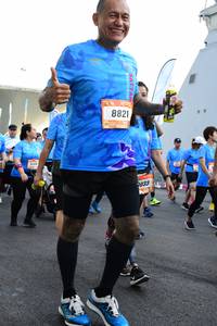 BIB: 8821, 033
                            <button type="button" onclick="openModal(3353079)" class="btn btn-primary btn-sm float-right btn-popup" data-toggle="modal" data-target=".modal-high-quality">
                        <i class="fas fa-shopping-cart"></i> Add to Cart
                    </button>
                                            <button type="button" onclick="isThisMe(3353079, true)" class="btn btn-success btn-sm float-right btn-popup btn-isme hidden" data-toggle="tooltip" data-placement="bottom" title="นี่คือรูปของคุณใช่ไหม คลิกที่นี่เพื่อเอาเข้าอัลบั้ม">
                        <i class="fas fa-plus"></i> Add to album
                    </button>
                    <button type="button" onclick="isThisMe(3353079, false)" class="btn btn-warning btn-sm float-right btn-popup btn-isnotme hidden">
                        <i class="fas fa-ban"></i> Remove from album
                    </button>