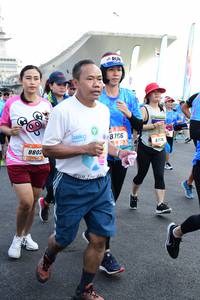 BIB: 8756, 8776, 880
                            <button type="button" onclick="openModal(3352511)" class="btn btn-primary btn-sm float-right btn-popup" data-toggle="modal" data-target=".modal-high-quality">
                        <i class="fas fa-shopping-cart"></i> Add to Cart
                    </button>
                                            <button type="button" onclick="isThisMe(3352511, true)" class="btn btn-success btn-sm float-right btn-popup btn-isme hidden" data-toggle="tooltip" data-placement="bottom" title="นี่คือรูปของคุณใช่ไหม คลิกที่นี่เพื่อเอาเข้าอัลบั้ม">
                        <i class="fas fa-plus"></i> Add to album
                    </button>
                    <button type="button" onclick="isThisMe(3352511, false)" class="btn btn-warning btn-sm float-right btn-popup btn-isnotme hidden">
                        <i class="fas fa-ban"></i> Remove from album
                    </button>