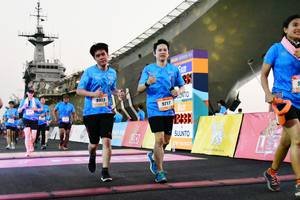 BIB: 9913, 9217
                            <button type="button" onclick="openModal(3513452)" class="btn btn-primary btn-sm float-right btn-popup" data-toggle="modal" data-target=".modal-high-quality">
                        <i class="fas fa-shopping-cart"></i> Add to Cart
                    </button>
                                            <button type="button" onclick="isThisMe(3513452, true)" class="btn btn-success btn-sm float-right btn-popup btn-isme hidden" data-toggle="tooltip" data-placement="bottom" title="นี่คือรูปของคุณใช่ไหม คลิกที่นี่เพื่อเอาเข้าอัลบั้ม">
                        <i class="fas fa-plus"></i> Add to album
                    </button>
                    <button type="button" onclick="isThisMe(3513452, false)" class="btn btn-warning btn-sm float-right btn-popup btn-isnotme hidden">
                        <i class="fas fa-ban"></i> Remove from album
                    </button>