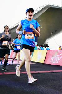 BIB: 8276, 
                            <button type="button" onclick="openModal(3465143)" class="btn btn-primary btn-sm float-right btn-popup" data-toggle="modal" data-target=".modal-high-quality">
                        <i class="fas fa-shopping-cart"></i> Add to Cart
                    </button>
                                            <button type="button" onclick="isThisMe(3465143, true)" class="btn btn-success btn-sm float-right btn-popup btn-isme hidden" data-toggle="tooltip" data-placement="bottom" title="นี่คือรูปของคุณใช่ไหม คลิกที่นี่เพื่อเอาเข้าอัลบั้ม">
                        <i class="fas fa-plus"></i> Add to album
                    </button>
                    <button type="button" onclick="isThisMe(3465143, false)" class="btn btn-warning btn-sm float-right btn-popup btn-isnotme hidden">
                        <i class="fas fa-ban"></i> Remove from album
                    </button>