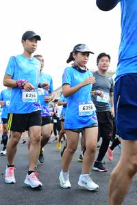 BIB: 6355, 6356
                            <button type="button" onclick="openModal(3345484)" class="btn btn-primary btn-sm float-right btn-popup" data-toggle="modal" data-target=".modal-high-quality">
                        <i class="fas fa-shopping-cart"></i> Add to Cart
                    </button>
                                            <button type="button" onclick="isThisMe(3345484, true)" class="btn btn-success btn-sm float-right btn-popup btn-isme hidden" data-toggle="tooltip" data-placement="bottom" title="นี่คือรูปของคุณใช่ไหม คลิกที่นี่เพื่อเอาเข้าอัลบั้ม">
                        <i class="fas fa-plus"></i> Add to album
                    </button>
                    <button type="button" onclick="isThisMe(3345484, false)" class="btn btn-warning btn-sm float-right btn-popup btn-isnotme hidden">
                        <i class="fas fa-ban"></i> Remove from album
                    </button>