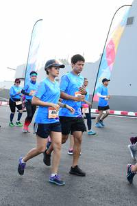 BIB: 890
                            <button type="button" onclick="openModal(3352583)" class="btn btn-primary btn-sm float-right btn-popup" data-toggle="modal" data-target=".modal-high-quality">
                        <i class="fas fa-shopping-cart"></i> Add to Cart
                    </button>
                                            <button type="button" onclick="isThisMe(3352583, true)" class="btn btn-success btn-sm float-right btn-popup btn-isme hidden" data-toggle="tooltip" data-placement="bottom" title="นี่คือรูปของคุณใช่ไหม คลิกที่นี่เพื่อเอาเข้าอัลบั้ม">
                        <i class="fas fa-plus"></i> Add to album
                    </button>
                    <button type="button" onclick="isThisMe(3352583, false)" class="btn btn-warning btn-sm float-right btn-popup btn-isnotme hidden">
                        <i class="fas fa-ban"></i> Remove from album
                    </button>