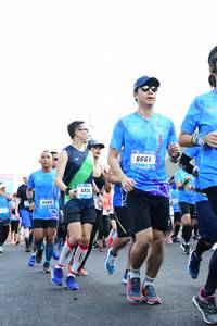 BIB: 6661, 6936, 6403
                            <button type="button" onclick="openModal(3345041)" class="btn btn-primary btn-sm float-right btn-popup" data-toggle="modal" data-target=".modal-high-quality">
                        <i class="fas fa-shopping-cart"></i> Add to Cart
                    </button>
                                            <button type="button" onclick="isThisMe(3345041, true)" class="btn btn-success btn-sm float-right btn-popup btn-isme hidden" data-toggle="tooltip" data-placement="bottom" title="นี่คือรูปของคุณใช่ไหม คลิกที่นี่เพื่อเอาเข้าอัลบั้ม">
                        <i class="fas fa-plus"></i> Add to album
                    </button>
                    <button type="button" onclick="isThisMe(3345041, false)" class="btn btn-warning btn-sm float-right btn-popup btn-isnotme hidden">
                        <i class="fas fa-ban"></i> Remove from album
                    </button>