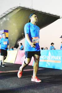 BIB: 8647
                            <button type="button" onclick="openModal(3454592)" class="btn btn-primary btn-sm float-right btn-popup" data-toggle="modal" data-target=".modal-high-quality">
                        <i class="fas fa-shopping-cart"></i> Add to Cart
                    </button>
                                            <button type="button" onclick="isThisMe(3454592, true)" class="btn btn-success btn-sm float-right btn-popup btn-isme hidden" data-toggle="tooltip" data-placement="bottom" title="นี่คือรูปของคุณใช่ไหม คลิกที่นี่เพื่อเอาเข้าอัลบั้ม">
                        <i class="fas fa-plus"></i> Add to album
                    </button>
                    <button type="button" onclick="isThisMe(3454592, false)" class="btn btn-warning btn-sm float-right btn-popup btn-isnotme hidden">
                        <i class="fas fa-ban"></i> Remove from album
                    </button>