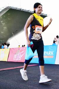 BIB: 8609
                            <button type="button" onclick="openModal(3464993)" class="btn btn-primary btn-sm float-right btn-popup" data-toggle="modal" data-target=".modal-high-quality">
                        <i class="fas fa-shopping-cart"></i> Add to Cart
                    </button>
                                            <button type="button" onclick="isThisMe(3464993, true)" class="btn btn-success btn-sm float-right btn-popup btn-isme hidden" data-toggle="tooltip" data-placement="bottom" title="นี่คือรูปของคุณใช่ไหม คลิกที่นี่เพื่อเอาเข้าอัลบั้ม">
                        <i class="fas fa-plus"></i> Add to album
                    </button>
                    <button type="button" onclick="isThisMe(3464993, false)" class="btn btn-warning btn-sm float-right btn-popup btn-isnotme hidden">
                        <i class="fas fa-ban"></i> Remove from album
                    </button>