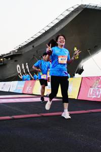 BIB: 9237
                            <button type="button" onclick="openModal(3464472)" class="btn btn-primary btn-sm float-right btn-popup" data-toggle="modal" data-target=".modal-high-quality">
                        <i class="fas fa-shopping-cart"></i> Add to Cart
                    </button>
                                            <button type="button" onclick="isThisMe(3464472, true)" class="btn btn-success btn-sm float-right btn-popup btn-isme hidden" data-toggle="tooltip" data-placement="bottom" title="นี่คือรูปของคุณใช่ไหม คลิกที่นี่เพื่อเอาเข้าอัลบั้ม">
                        <i class="fas fa-plus"></i> Add to album
                    </button>
                    <button type="button" onclick="isThisMe(3464472, false)" class="btn btn-warning btn-sm float-right btn-popup btn-isnotme hidden">
                        <i class="fas fa-ban"></i> Remove from album
                    </button>