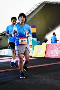 BIB: 8897
                            <button type="button" onclick="openModal(3513308)" class="btn btn-primary btn-sm float-right btn-popup" data-toggle="modal" data-target=".modal-high-quality">
                        <i class="fas fa-shopping-cart"></i> Add to Cart
                    </button>
                                            <button type="button" onclick="isThisMe(3513308, true)" class="btn btn-success btn-sm float-right btn-popup btn-isme hidden" data-toggle="tooltip" data-placement="bottom" title="นี่คือรูปของคุณใช่ไหม คลิกที่นี่เพื่อเอาเข้าอัลบั้ม">
                        <i class="fas fa-plus"></i> Add to album
                    </button>
                    <button type="button" onclick="isThisMe(3513308, false)" class="btn btn-warning btn-sm float-right btn-popup btn-isnotme hidden">
                        <i class="fas fa-ban"></i> Remove from album
                    </button>