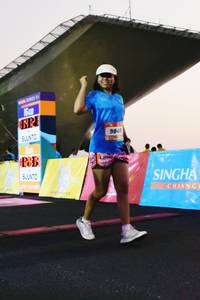 BIB: 9840
                            <button type="button" onclick="openModal(3515538)" class="btn btn-primary btn-sm float-right btn-popup" data-toggle="modal" data-target=".modal-high-quality">
                        <i class="fas fa-shopping-cart"></i> Add to Cart
                    </button>
                                            <button type="button" onclick="isThisMe(3515538, true)" class="btn btn-success btn-sm float-right btn-popup btn-isme hidden" data-toggle="tooltip" data-placement="bottom" title="นี่คือรูปของคุณใช่ไหม คลิกที่นี่เพื่อเอาเข้าอัลบั้ม">
                        <i class="fas fa-plus"></i> Add to album
                    </button>
                    <button type="button" onclick="isThisMe(3515538, false)" class="btn btn-warning btn-sm float-right btn-popup btn-isnotme hidden">
                        <i class="fas fa-ban"></i> Remove from album
                    </button>