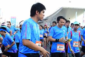 BIB: 969, 9247
                            <button type="button" onclick="openModal(3352731)" class="btn btn-primary btn-sm float-right btn-popup" data-toggle="modal" data-target=".modal-high-quality">
                        <i class="fas fa-shopping-cart"></i> Add to Cart
                    </button>
                                            <button type="button" onclick="isThisMe(3352731, true)" class="btn btn-success btn-sm float-right btn-popup btn-isme hidden" data-toggle="tooltip" data-placement="bottom" title="นี่คือรูปของคุณใช่ไหม คลิกที่นี่เพื่อเอาเข้าอัลบั้ม">
                        <i class="fas fa-plus"></i> Add to album
                    </button>
                    <button type="button" onclick="isThisMe(3352731, false)" class="btn btn-warning btn-sm float-right btn-popup btn-isnotme hidden">
                        <i class="fas fa-ban"></i> Remove from album
                    </button>