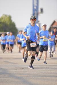 BIB: 9521, 9445
                            <button type="button" onclick="openModal(3239156)" class="btn btn-primary btn-sm float-right btn-popup" data-toggle="modal" data-target=".modal-high-quality">
                        <i class="fas fa-shopping-cart"></i> Add to Cart
                    </button>
                                            <button type="button" onclick="isThisMe(3239156, true)" class="btn btn-success btn-sm float-right btn-popup btn-isme hidden" data-toggle="tooltip" data-placement="bottom" title="นี่คือรูปของคุณใช่ไหม คลิกที่นี่เพื่อเอาเข้าอัลบั้ม">
                        <i class="fas fa-plus"></i> Add to album
                    </button>
                    <button type="button" onclick="isThisMe(3239156, false)" class="btn btn-warning btn-sm float-right btn-popup btn-isnotme hidden">
                        <i class="fas fa-ban"></i> Remove from album
                    </button>