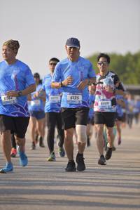 BIB: 270, 6135, 6409
                            <button type="button" onclick="openModal(3208668)" class="btn btn-primary btn-sm float-right btn-popup" data-toggle="modal" data-target=".modal-high-quality">
                        <i class="fas fa-shopping-cart"></i> Add to Cart
                    </button>
                                            <button type="button" onclick="isThisMe(3208668, true)" class="btn btn-success btn-sm float-right btn-popup btn-isme hidden" data-toggle="tooltip" data-placement="bottom" title="นี่คือรูปของคุณใช่ไหม คลิกที่นี่เพื่อเอาเข้าอัลบั้ม">
                        <i class="fas fa-plus"></i> Add to album
                    </button>
                    <button type="button" onclick="isThisMe(3208668, false)" class="btn btn-warning btn-sm float-right btn-popup btn-isnotme hidden">
                        <i class="fas fa-ban"></i> Remove from album
                    </button>