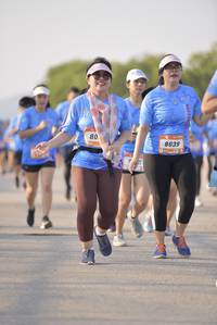 BIB: 8039
                            <button type="button" onclick="openModal(3240714)" class="btn btn-primary btn-sm float-right btn-popup" data-toggle="modal" data-target=".modal-high-quality">
                        <i class="fas fa-shopping-cart"></i> Add to Cart
                    </button>
                                            <button type="button" onclick="isThisMe(3240714, true)" class="btn btn-success btn-sm float-right btn-popup btn-isme hidden" data-toggle="tooltip" data-placement="bottom" title="นี่คือรูปของคุณใช่ไหม คลิกที่นี่เพื่อเอาเข้าอัลบั้ม">
                        <i class="fas fa-plus"></i> Add to album
                    </button>
                    <button type="button" onclick="isThisMe(3240714, false)" class="btn btn-warning btn-sm float-right btn-popup btn-isnotme hidden">
                        <i class="fas fa-ban"></i> Remove from album
                    </button>