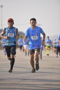 BIB: 6496, 6562
                            <button type="button" onclick="openModal(3204330)" class="btn btn-primary btn-sm float-right btn-popup" data-toggle="modal" data-target=".modal-high-quality">
                        <i class="fas fa-shopping-cart"></i> Add to Cart
                    </button>
                                            <button type="button" onclick="isThisMe(3204330, true)" class="btn btn-success btn-sm float-right btn-popup btn-isme hidden" data-toggle="tooltip" data-placement="bottom" title="นี่คือรูปของคุณใช่ไหม คลิกที่นี่เพื่อเอาเข้าอัลบั้ม">
                        <i class="fas fa-plus"></i> Add to album
                    </button>
                    <button type="button" onclick="isThisMe(3204330, false)" class="btn btn-warning btn-sm float-right btn-popup btn-isnotme hidden">
                        <i class="fas fa-ban"></i> Remove from album
                    </button>