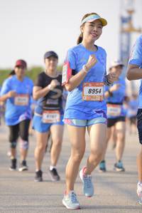 BIB: 8954, 
                            <button type="button" onclick="openModal(3239784)" class="btn btn-primary btn-sm float-right btn-popup" data-toggle="modal" data-target=".modal-high-quality">
                        <i class="fas fa-shopping-cart"></i> Add to Cart
                    </button>
                                            <button type="button" onclick="isThisMe(3239784, true)" class="btn btn-success btn-sm float-right btn-popup btn-isme hidden" data-toggle="tooltip" data-placement="bottom" title="นี่คือรูปของคุณใช่ไหม คลิกที่นี่เพื่อเอาเข้าอัลบั้ม">
                        <i class="fas fa-plus"></i> Add to album
                    </button>
                    <button type="button" onclick="isThisMe(3239784, false)" class="btn btn-warning btn-sm float-right btn-popup btn-isnotme hidden">
                        <i class="fas fa-ban"></i> Remove from album
                    </button>