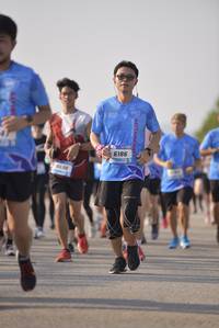 BIB: 6186
                            <button type="button" onclick="openModal(3208626)" class="btn btn-primary btn-sm float-right btn-popup" data-toggle="modal" data-target=".modal-high-quality">
                        <i class="fas fa-shopping-cart"></i> Add to Cart
                    </button>
                                            <button type="button" onclick="isThisMe(3208626, true)" class="btn btn-success btn-sm float-right btn-popup btn-isme hidden" data-toggle="tooltip" data-placement="bottom" title="นี่คือรูปของคุณใช่ไหม คลิกที่นี่เพื่อเอาเข้าอัลบั้ม">
                        <i class="fas fa-plus"></i> Add to album
                    </button>
                    <button type="button" onclick="isThisMe(3208626, false)" class="btn btn-warning btn-sm float-right btn-popup btn-isnotme hidden">
                        <i class="fas fa-ban"></i> Remove from album
                    </button>