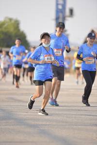 BIB: 8919
                            <button type="button" onclick="openModal(3239480)" class="btn btn-primary btn-sm float-right btn-popup" data-toggle="modal" data-target=".modal-high-quality">
                        <i class="fas fa-shopping-cart"></i> Add to Cart
                    </button>
                                            <button type="button" onclick="isThisMe(3239480, true)" class="btn btn-success btn-sm float-right btn-popup btn-isme hidden" data-toggle="tooltip" data-placement="bottom" title="นี่คือรูปของคุณใช่ไหม คลิกที่นี่เพื่อเอาเข้าอัลบั้ม">
                        <i class="fas fa-plus"></i> Add to album
                    </button>
                    <button type="button" onclick="isThisMe(3239480, false)" class="btn btn-warning btn-sm float-right btn-popup btn-isnotme hidden">
                        <i class="fas fa-ban"></i> Remove from album
                    </button>