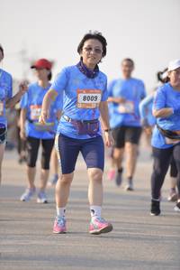 BIB: 8009
                            <button type="button" onclick="openModal(3240339)" class="btn btn-primary btn-sm float-right btn-popup" data-toggle="modal" data-target=".modal-high-quality">
                        <i class="fas fa-shopping-cart"></i> Add to Cart
                    </button>
                                            <button type="button" onclick="isThisMe(3240339, true)" class="btn btn-success btn-sm float-right btn-popup btn-isme hidden" data-toggle="tooltip" data-placement="bottom" title="นี่คือรูปของคุณใช่ไหม คลิกที่นี่เพื่อเอาเข้าอัลบั้ม">
                        <i class="fas fa-plus"></i> Add to album
                    </button>
                    <button type="button" onclick="isThisMe(3240339, false)" class="btn btn-warning btn-sm float-right btn-popup btn-isnotme hidden">
                        <i class="fas fa-ban"></i> Remove from album
                    </button>