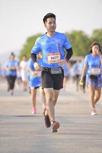 BIB: 9477
                            <button type="button" onclick="openModal(3243334)" class="btn btn-primary btn-sm float-right btn-popup" data-toggle="modal" data-target=".modal-high-quality">
                        <i class="fas fa-shopping-cart"></i> Add to Cart
                    </button>
                                            <button type="button" onclick="isThisMe(3243334, true)" class="btn btn-success btn-sm float-right btn-popup btn-isme hidden" data-toggle="tooltip" data-placement="bottom" title="นี่คือรูปของคุณใช่ไหม คลิกที่นี่เพื่อเอาเข้าอัลบั้ม">
                        <i class="fas fa-plus"></i> Add to album
                    </button>
                    <button type="button" onclick="isThisMe(3243334, false)" class="btn btn-warning btn-sm float-right btn-popup btn-isnotme hidden">
                        <i class="fas fa-ban"></i> Remove from album
                    </button>