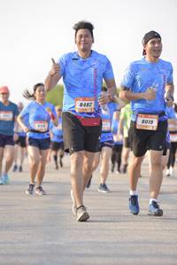 BIB: 8482, 8019
                            <button type="button" onclick="openModal(3242789)" class="btn btn-primary btn-sm float-right btn-popup" data-toggle="modal" data-target=".modal-high-quality">
                        <i class="fas fa-shopping-cart"></i> Add to Cart
                    </button>
                                            <button type="button" onclick="isThisMe(3242789, true)" class="btn btn-success btn-sm float-right btn-popup btn-isme hidden" data-toggle="tooltip" data-placement="bottom" title="นี่คือรูปของคุณใช่ไหม คลิกที่นี่เพื่อเอาเข้าอัลบั้ม">
                        <i class="fas fa-plus"></i> Add to album
                    </button>
                    <button type="button" onclick="isThisMe(3242789, false)" class="btn btn-warning btn-sm float-right btn-popup btn-isnotme hidden">
                        <i class="fas fa-ban"></i> Remove from album
                    </button>