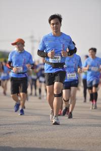 BIB: 383, 6384
                            <button type="button" onclick="openModal(3237786)" class="btn btn-primary btn-sm float-right btn-popup" data-toggle="modal" data-target=".modal-high-quality">
                        <i class="fas fa-shopping-cart"></i> Add to Cart
                    </button>
                                            <button type="button" onclick="isThisMe(3237786, true)" class="btn btn-success btn-sm float-right btn-popup btn-isme hidden" data-toggle="tooltip" data-placement="bottom" title="นี่คือรูปของคุณใช่ไหม คลิกที่นี่เพื่อเอาเข้าอัลบั้ม">
                        <i class="fas fa-plus"></i> Add to album
                    </button>
                    <button type="button" onclick="isThisMe(3237786, false)" class="btn btn-warning btn-sm float-right btn-popup btn-isnotme hidden">
                        <i class="fas fa-ban"></i> Remove from album
                    </button>