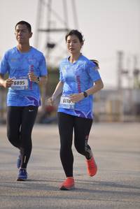 BIB: 6895
                            <button type="button" onclick="openModal(3238527)" class="btn btn-primary btn-sm float-right btn-popup" data-toggle="modal" data-target=".modal-high-quality">
                        <i class="fas fa-shopping-cart"></i> Add to Cart
                    </button>
                                            <button type="button" onclick="isThisMe(3238527, true)" class="btn btn-success btn-sm float-right btn-popup btn-isme hidden" data-toggle="tooltip" data-placement="bottom" title="นี่คือรูปของคุณใช่ไหม คลิกที่นี่เพื่อเอาเข้าอัลบั้ม">
                        <i class="fas fa-plus"></i> Add to album
                    </button>
                    <button type="button" onclick="isThisMe(3238527, false)" class="btn btn-warning btn-sm float-right btn-popup btn-isnotme hidden">
                        <i class="fas fa-ban"></i> Remove from album
                    </button>