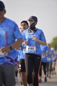 BIB: 6182
                            <button type="button" onclick="openModal(3210071)" class="btn btn-primary btn-sm float-right btn-popup" data-toggle="modal" data-target=".modal-high-quality">
                        <i class="fas fa-shopping-cart"></i> Add to Cart
                    </button>
                                            <button type="button" onclick="isThisMe(3210071, true)" class="btn btn-success btn-sm float-right btn-popup btn-isme hidden" data-toggle="tooltip" data-placement="bottom" title="นี่คือรูปของคุณใช่ไหม คลิกที่นี่เพื่อเอาเข้าอัลบั้ม">
                        <i class="fas fa-plus"></i> Add to album
                    </button>
                    <button type="button" onclick="isThisMe(3210071, false)" class="btn btn-warning btn-sm float-right btn-popup btn-isnotme hidden">
                        <i class="fas fa-ban"></i> Remove from album
                    </button>