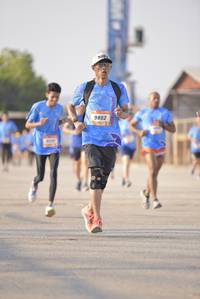 BIB: 9802
                            <button type="button" onclick="openModal(3238995)" class="btn btn-primary btn-sm float-right btn-popup" data-toggle="modal" data-target=".modal-high-quality">
                        <i class="fas fa-shopping-cart"></i> Add to Cart
                    </button>
                                            <button type="button" onclick="isThisMe(3238995, true)" class="btn btn-success btn-sm float-right btn-popup btn-isme hidden" data-toggle="tooltip" data-placement="bottom" title="นี่คือรูปของคุณใช่ไหม คลิกที่นี่เพื่อเอาเข้าอัลบั้ม">
                        <i class="fas fa-plus"></i> Add to album
                    </button>
                    <button type="button" onclick="isThisMe(3238995, false)" class="btn btn-warning btn-sm float-right btn-popup btn-isnotme hidden">
                        <i class="fas fa-ban"></i> Remove from album
                    </button>