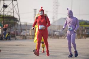 BIB: 679
                            <button type="button" onclick="openModal(3238258)" class="btn btn-primary btn-sm float-right btn-popup" data-toggle="modal" data-target=".modal-high-quality">
                        <i class="fas fa-shopping-cart"></i> Add to Cart
                    </button>
                                            <button type="button" onclick="isThisMe(3238258, true)" class="btn btn-success btn-sm float-right btn-popup btn-isme hidden" data-toggle="tooltip" data-placement="bottom" title="นี่คือรูปของคุณใช่ไหม คลิกที่นี่เพื่อเอาเข้าอัลบั้ม">
                        <i class="fas fa-plus"></i> Add to album
                    </button>
                    <button type="button" onclick="isThisMe(3238258, false)" class="btn btn-warning btn-sm float-right btn-popup btn-isnotme hidden">
                        <i class="fas fa-ban"></i> Remove from album
                    </button>