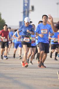 BIB: 8183, 8182
                            <button type="button" onclick="openModal(3239523)" class="btn btn-primary btn-sm float-right btn-popup" data-toggle="modal" data-target=".modal-high-quality">
                        <i class="fas fa-shopping-cart"></i> Add to Cart
                    </button>
                                            <button type="button" onclick="isThisMe(3239523, true)" class="btn btn-success btn-sm float-right btn-popup btn-isme hidden" data-toggle="tooltip" data-placement="bottom" title="นี่คือรูปของคุณใช่ไหม คลิกที่นี่เพื่อเอาเข้าอัลบั้ม">
                        <i class="fas fa-plus"></i> Add to album
                    </button>
                    <button type="button" onclick="isThisMe(3239523, false)" class="btn btn-warning btn-sm float-right btn-popup btn-isnotme hidden">
                        <i class="fas fa-ban"></i> Remove from album
                    </button>