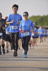 BIB: 6625, 6417
                            <button type="button" onclick="openModal(3209453)" class="btn btn-primary btn-sm float-right btn-popup" data-toggle="modal" data-target=".modal-high-quality">
                        <i class="fas fa-shopping-cart"></i> Add to Cart
                    </button>
                                            <button type="button" onclick="isThisMe(3209453, true)" class="btn btn-success btn-sm float-right btn-popup btn-isme hidden" data-toggle="tooltip" data-placement="bottom" title="นี่คือรูปของคุณใช่ไหม คลิกที่นี่เพื่อเอาเข้าอัลบั้ม">
                        <i class="fas fa-plus"></i> Add to album
                    </button>
                    <button type="button" onclick="isThisMe(3209453, false)" class="btn btn-warning btn-sm float-right btn-popup btn-isnotme hidden">
                        <i class="fas fa-ban"></i> Remove from album
                    </button>