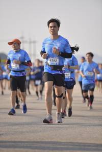 BIB: 6383
                            <button type="button" onclick="openModal(3237774)" class="btn btn-primary btn-sm float-right btn-popup" data-toggle="modal" data-target=".modal-high-quality">
                        <i class="fas fa-shopping-cart"></i> Add to Cart
                    </button>
                                            <button type="button" onclick="isThisMe(3237774, true)" class="btn btn-success btn-sm float-right btn-popup btn-isme hidden" data-toggle="tooltip" data-placement="bottom" title="นี่คือรูปของคุณใช่ไหม คลิกที่นี่เพื่อเอาเข้าอัลบั้ม">
                        <i class="fas fa-plus"></i> Add to album
                    </button>
                    <button type="button" onclick="isThisMe(3237774, false)" class="btn btn-warning btn-sm float-right btn-popup btn-isnotme hidden">
                        <i class="fas fa-ban"></i> Remove from album
                    </button>