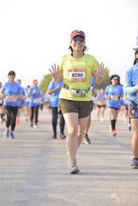 BIB: 8290
                            <button type="button" onclick="openModal(3241412)" class="btn btn-primary btn-sm float-right btn-popup" data-toggle="modal" data-target=".modal-high-quality">
                        <i class="fas fa-shopping-cart"></i> Add to Cart
                    </button>
                                            <button type="button" onclick="isThisMe(3241412, true)" class="btn btn-success btn-sm float-right btn-popup btn-isme hidden" data-toggle="tooltip" data-placement="bottom" title="นี่คือรูปของคุณใช่ไหม คลิกที่นี่เพื่อเอาเข้าอัลบั้ม">
                        <i class="fas fa-plus"></i> Add to album
                    </button>
                    <button type="button" onclick="isThisMe(3241412, false)" class="btn btn-warning btn-sm float-right btn-popup btn-isnotme hidden">
                        <i class="fas fa-ban"></i> Remove from album
                    </button>