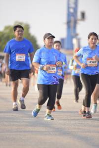 BIB: 8562, 9487, 599
                            <button type="button" onclick="openModal(3242436)" class="btn btn-primary btn-sm float-right btn-popup" data-toggle="modal" data-target=".modal-high-quality">
                        <i class="fas fa-shopping-cart"></i> Add to Cart
                    </button>
                                            <button type="button" onclick="isThisMe(3242436, true)" class="btn btn-success btn-sm float-right btn-popup btn-isme hidden" data-toggle="tooltip" data-placement="bottom" title="นี่คือรูปของคุณใช่ไหม คลิกที่นี่เพื่อเอาเข้าอัลบั้ม">
                        <i class="fas fa-plus"></i> Add to album
                    </button>
                    <button type="button" onclick="isThisMe(3242436, false)" class="btn btn-warning btn-sm float-right btn-popup btn-isnotme hidden">
                        <i class="fas fa-ban"></i> Remove from album
                    </button>